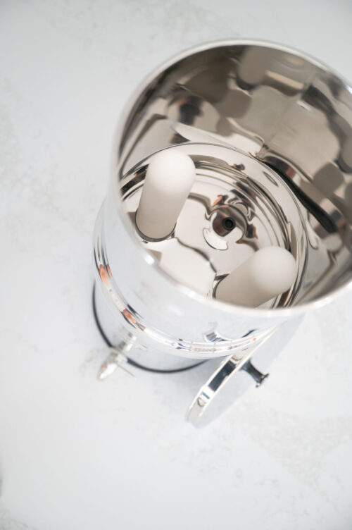 Travel Berkey® with Ceramic Water Filter System (5.7 Litre) - Image 4